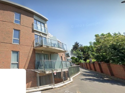 1 Bedroom Flat In 