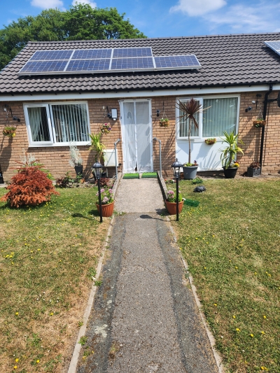 1 Bedroom Bungalow In 