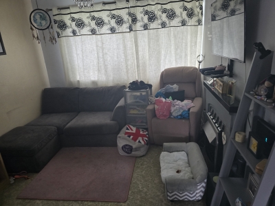 1 Bedroom Flat In 