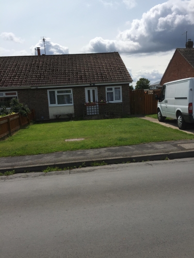 2 Bedroom Bungalow In 