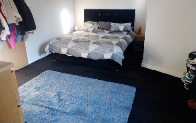 6 Bedroom Flat In 